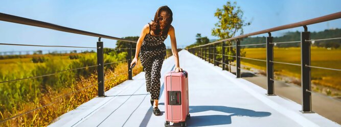 Wähle Eminent für hochwertige, langlebige Reise Koffer in verschiedenen Größen. Vom Handgepäck bis zum großen Urlaubskoffer für deine La Graciosa Reisekaufen!